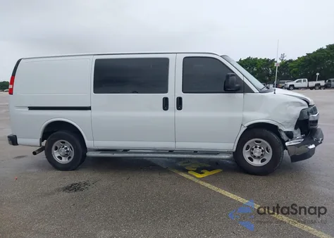 2021 Chevrolet Express Cargo Rwd 2500 Regular Wheelbase Wt из США, поврежденный, VIN 1GCWGAFP2M1204749